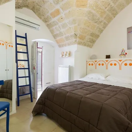 Corte San Pantaleo * غالاتينا
